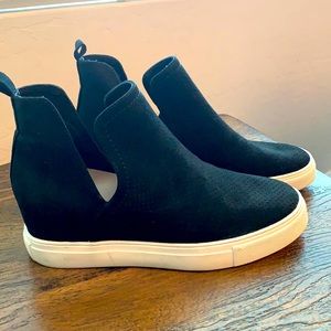 Abound Black Wedge Sneaker